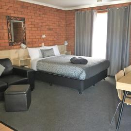 Shannon Motor Inn