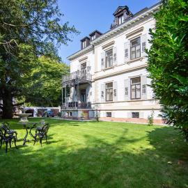 Villa Luttwitz, hotel in Baden-Baden