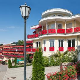 Wellness Privathotel Post an der Therme, viešbutis mieste Badenveileris