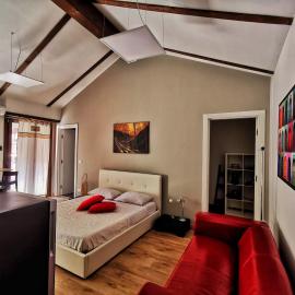 Regis B&B Appartamenti centro storico, hotel u gradu 'Chivasso'