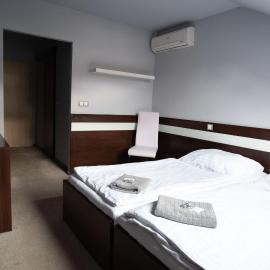 Penzion u Trávníčka, hotel Modřicében