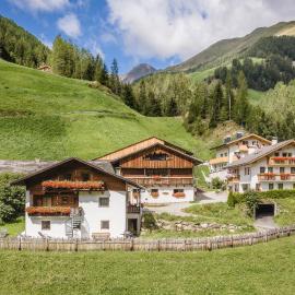 Reden Hof, Hotel in Mühlwald