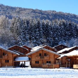 Résidence Goélia Les Chalets du Bois de Champelle, hotel a Morillon