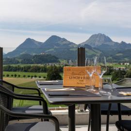 Les Montagnards, hotel di Broc