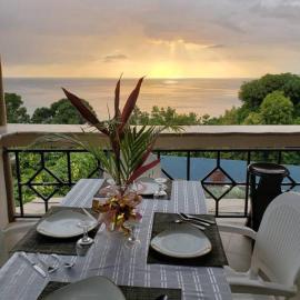 Boutique B&B at Stone Village – hotel w mieście Bluefields