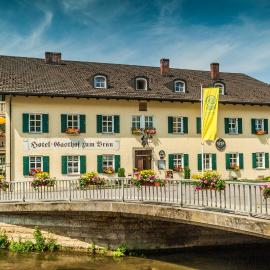 Hotel zum Bräu, hotel sa Kinding