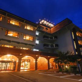 Yamanaka Onsen Hanatsubaki, hotel din Kaga
