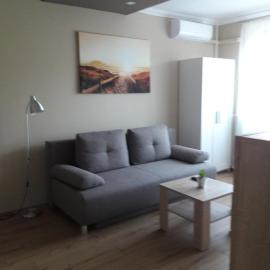 Stúdió+19 Apartman, hotel in Kazincbarcika