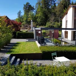 Carrera - Ferienhaus mit Traumgarten (120m2) für max. 2 Personen, hotel di Valendas
