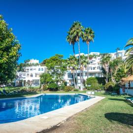 appartement gelegen aan de golfbaan op La Quinta Benahavis Marbella, hotel v destinaci Benahavís