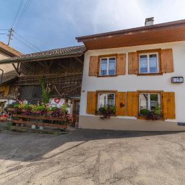 Pension Chesselberg, hotel em Buckten