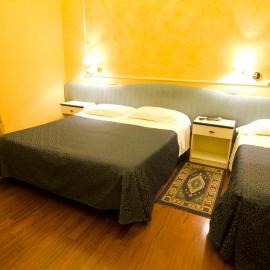 Hotel Alba, отель в Пескаре