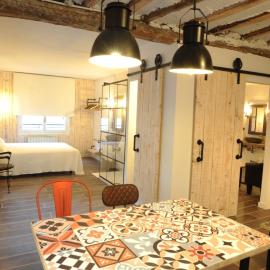 Lombera Apartamentos, hotel u gradu 'Arnedillo'