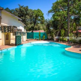 Adamo The Village – hotel w mieście Matheran