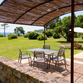 Domaine de Pianiccia、ファヴォーヌのホテル