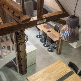 Appartement style industriel avec terrasse, hotel in Givet