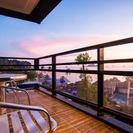 Days Inn by Wyndham Aonang Krabi, hôtel à Ao Nang Beach