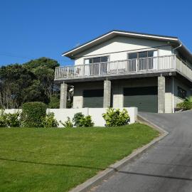 Olde Beach Villa, hotel in Waikanae