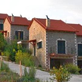 All Seasons Πέτρινες Παραδοσιακές Κατοικίες, hotel di Kalavrita
