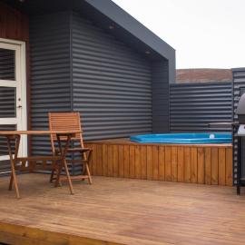 Einishus Cottages, hotel a Laugar