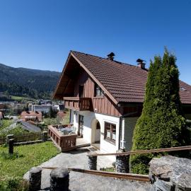 Haus Sonnseitn Murau für 6 bis 8 Personen, hotel a Sankt Egidi