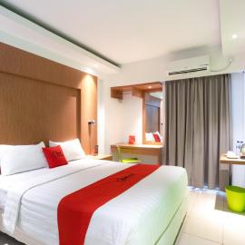 Viesnīca RedDoorz Apartment at Bogor Valley pilsētā Bogora