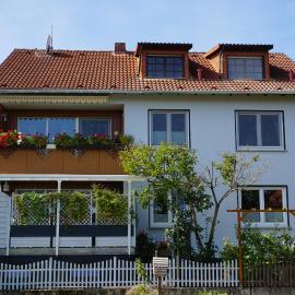 Ferienwohnung Knittel, מלון בקלשטאדט