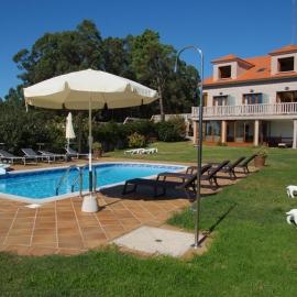 Apartamentos Ay Sálvora, hotel u gradu O Grove