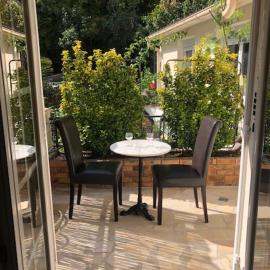 APPARTEMENT T2 RER CACHAN โรงแรมในกาช็อง