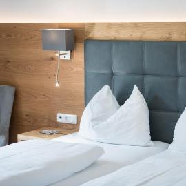 Hotel Plankenhof B&B, hotel en Pill