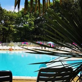 Camping Officiel Siblu Les Pierres Couchees, hotel in Saint-Brevin-les-Pins