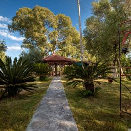 Zoumpouli Village, hotell sihtkohas Spartia
