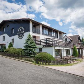 Penzion U Arnošta Skláře, hotel a Harrachov
