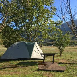 Vjosa Rafting & Eco Camping Albturist & Outdoor Sports Center, hotel a Përmet