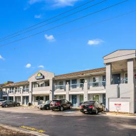 Days Inn by Wyndham Raleigh Glenwood-Crabtree, hotel v destinácii Raleigh