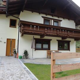 Haus Sageler, hotel in Tux