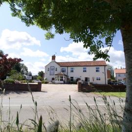 The Plough Inn, hotel sa Marsham