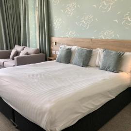 The Clarendon Hotel, hótel í Morecambe