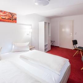 Hotel Hopener Wald, хотел в Лауне