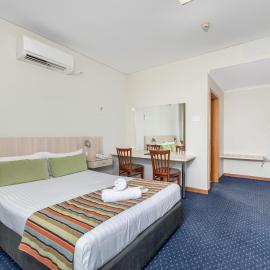 Tudor Inn Newcastle, hotel in Newcastle