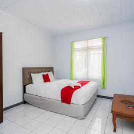 RedDoorz Syariah near RSUD Cimacan