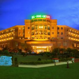DLGL - Dung Quat Hotel, ξενοδοχείο σε Binh Thanh