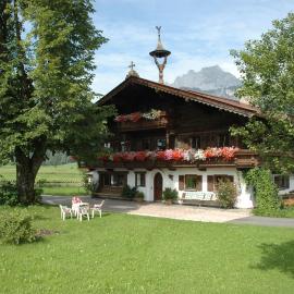 Appartement Oberlacken, hotel di Sankt Johann in Tirol