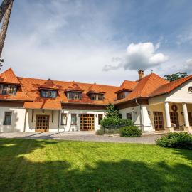 Botanica, hotel Dánszentmiklóson