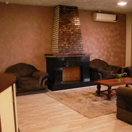 Hotel Colonia, hotel ad Araucária