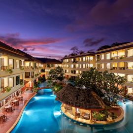 Patong Paragon Resort & Spa SHA Extra Plus, hotel di Pantai Patong