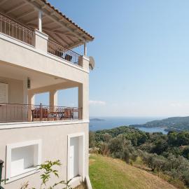 Villa Sunny, hotel u Skijatosu