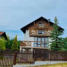 Sworny Dom, hotel in Swornegacie