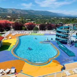 Mountain View Suites & Residency at Fairmont Hot Springs, hotel in Fairmont Hot Springs