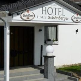 Hotel Garni Haus Schönberger, hotel en Heiligenhaus
